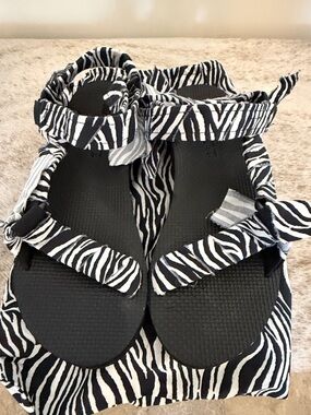 Arizona Love Zebra-Print Black & White Sandals